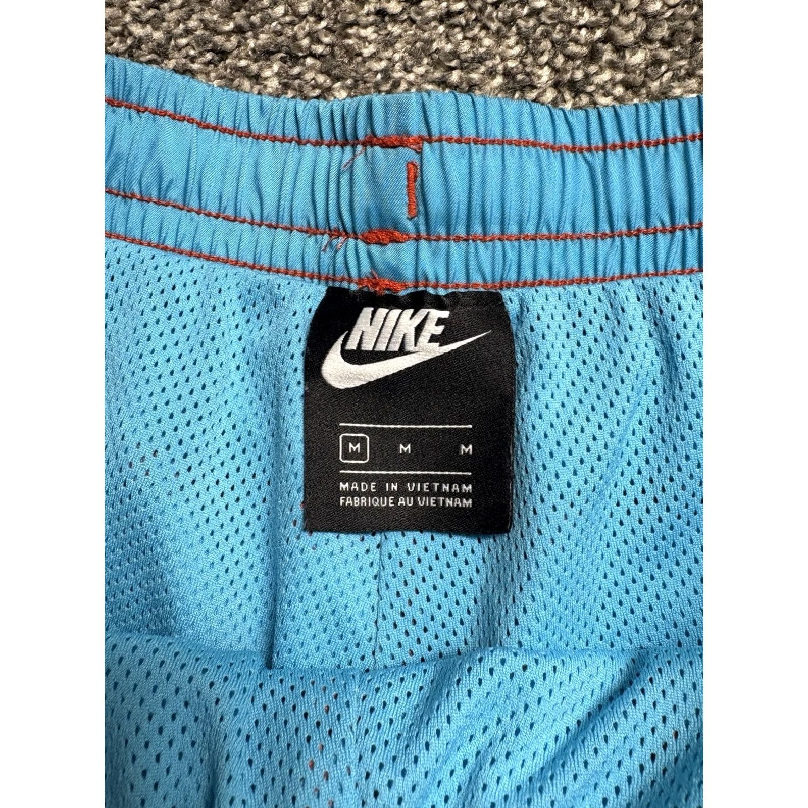 Nike Nike Woven Flow Shorts Mens Medium Blue Contrast Red Trim AR2382-447 Size US 31 - 4 Thumbnail