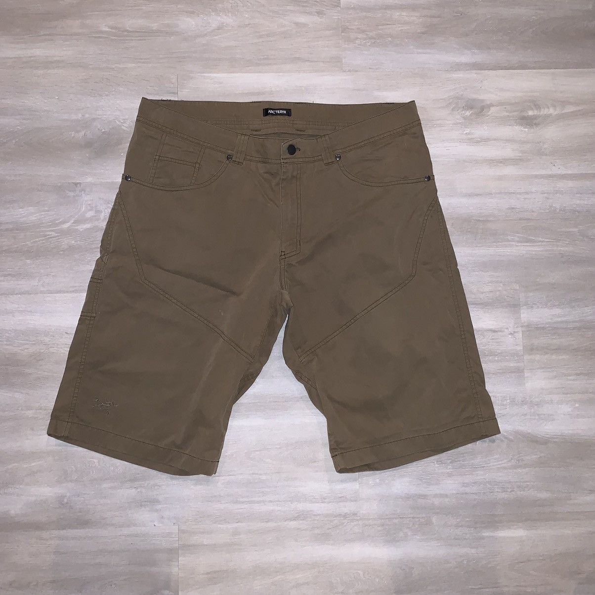 Arc'teryx Arc’Teryx Vintage Cargo Shorts Size US 38 / EU 54 - 2 Thumbnail