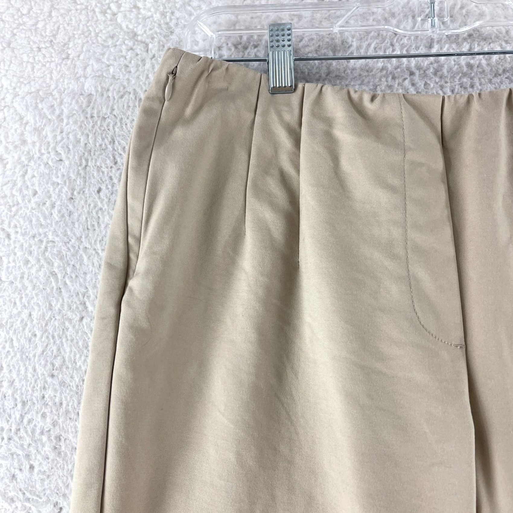 J. Jill J. Jill Straight Leg Pants Womens Size 10 Beige Pleated Mid-Rise Elastic Waist Pants Womens Size 10 Beige Mid-Rise Elastic Waist Straight Leg J. Jill Size 32" / US 10 / IT 46 - 4 Thumbnail