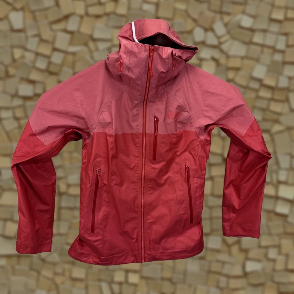The North Face The North Face Jacket Women’s Small Pink Gore-Tex Shell Zip Size S / US 4 / IT 40 - 1 Thumbnail