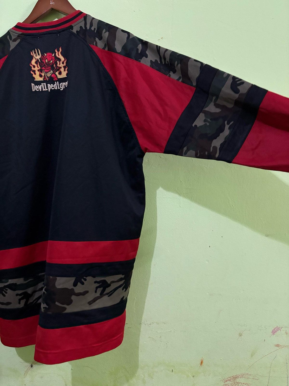 Chaps × Japanese Brand Blaze up Chap Comouflag Shirt V Collar Design Embroid Devil Size US L / EU 52-54 / 3 - 6 Thumbnail