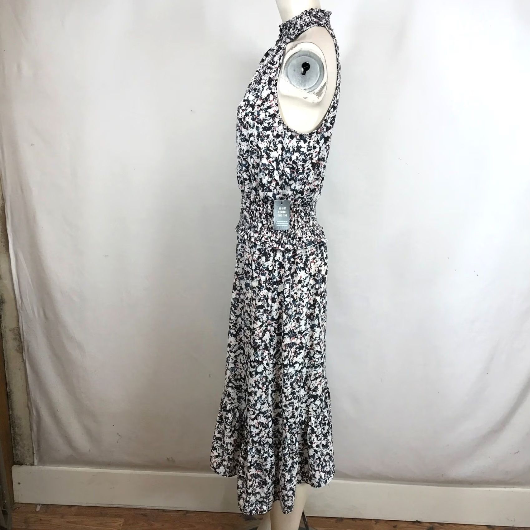 Express Express Halter Midi Dress Women's Abstract Floral Smocked Hi-Low Multicolor Black White M Size M / US 6-8 / IT 42-44 - 6 Thumbnail