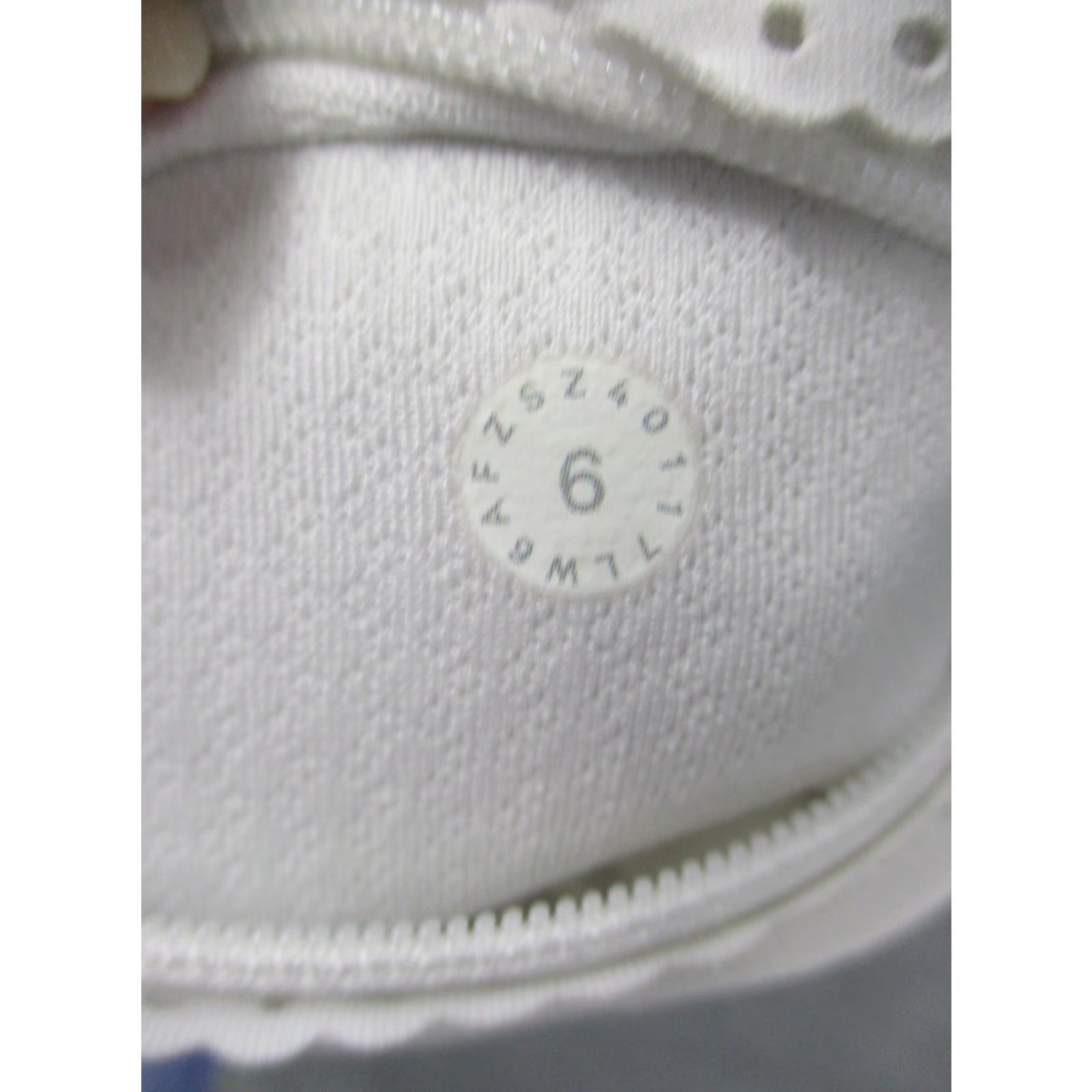 Lululemon Lululemon Leggings Womens 6 White High Rise Capri Pockets Perforated Run Size 28" / US 6 / IT 42 - 7 Thumbnail