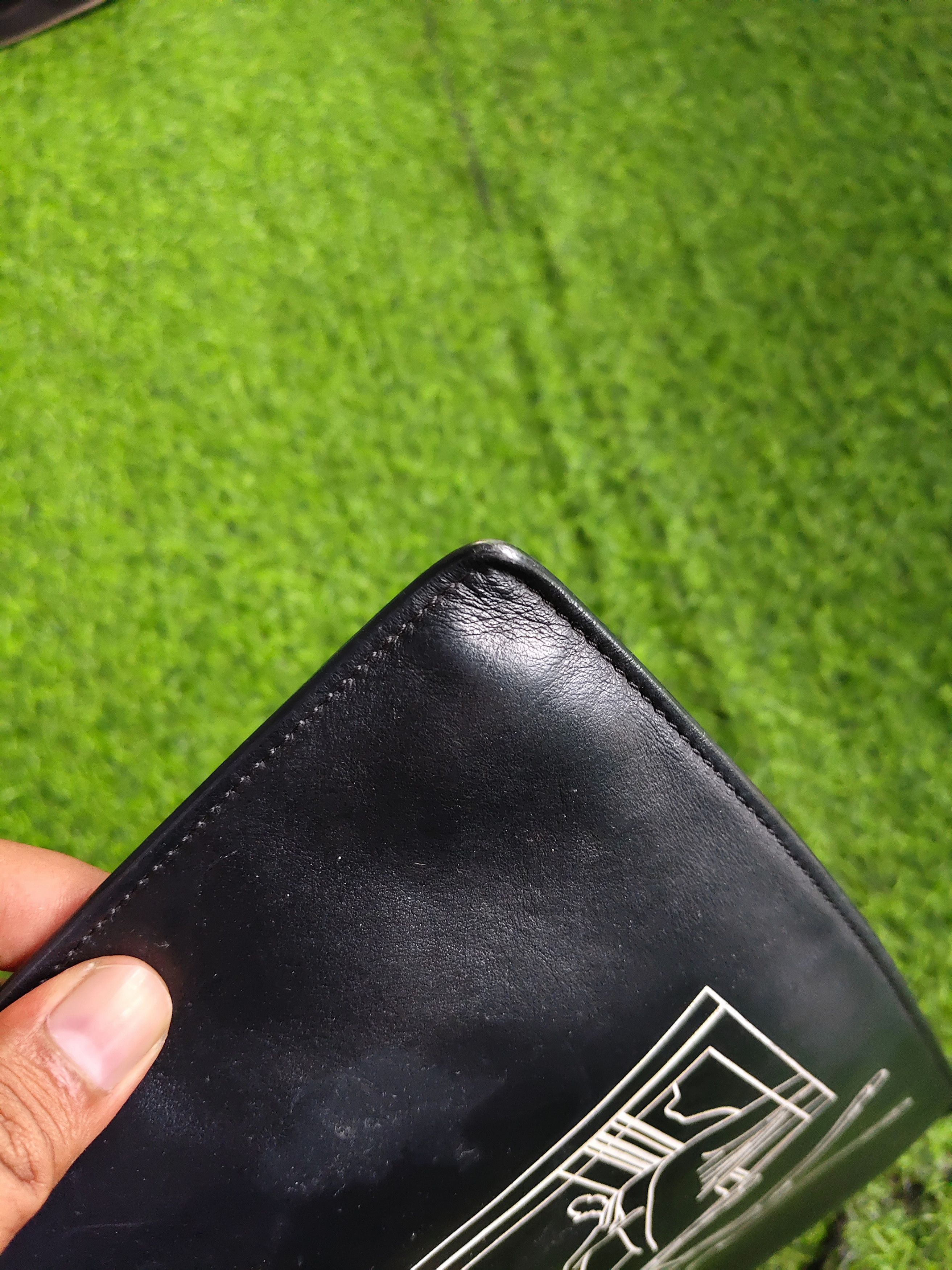 Givenchy Givenchy X Bambi sketchy leather clutch bag Size ONE SIZE - 7 Thumbnail