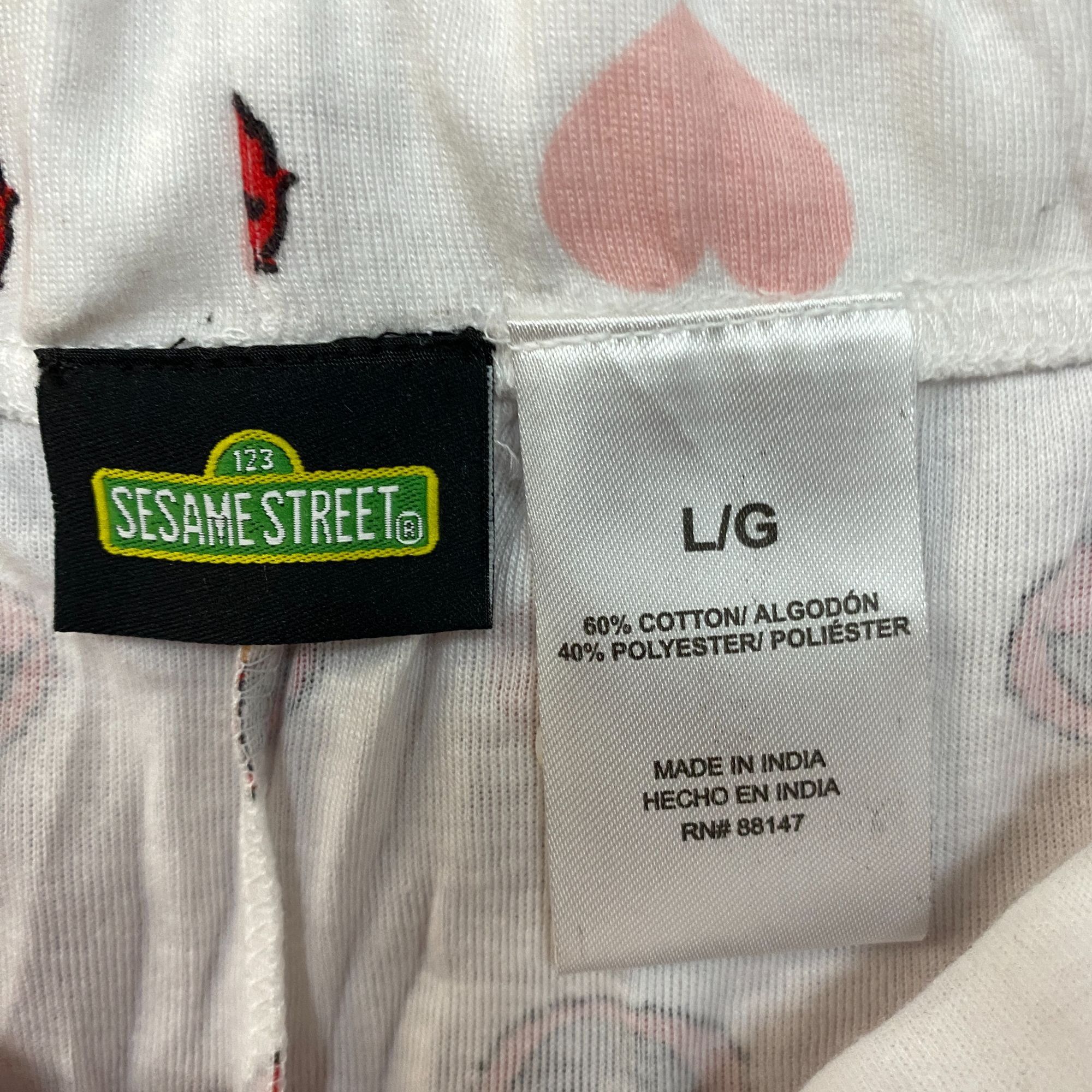 Other Sesame Street Elmo Free Hugs Graphic Pajama Set Large Size L / US 10 / IT 46 - 7 Thumbnail