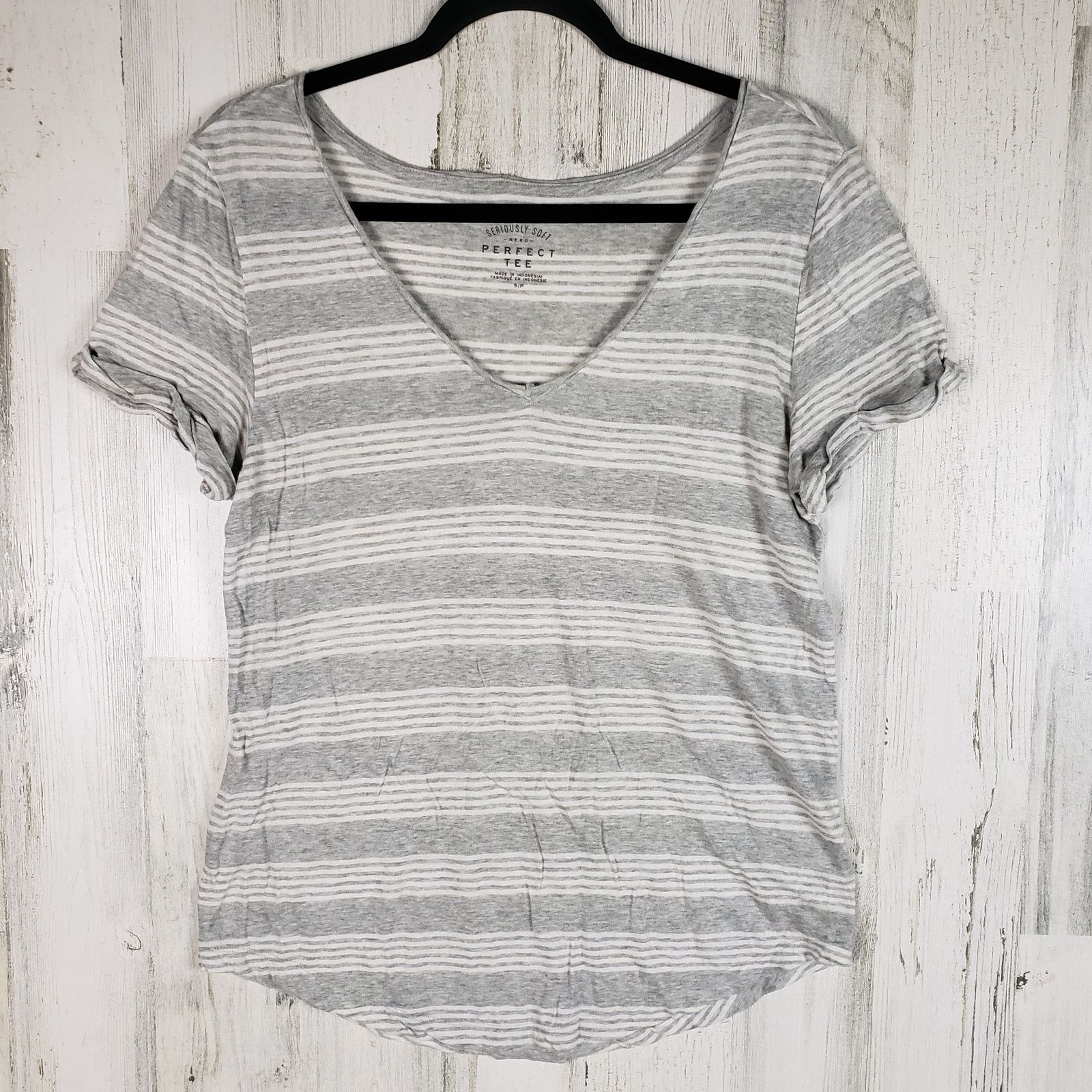 Aeropostale Aero Seriously Soft Perfect Gray & White Striped Tee Small Size S / US 4 / IT 40 - 1 Thumbnail