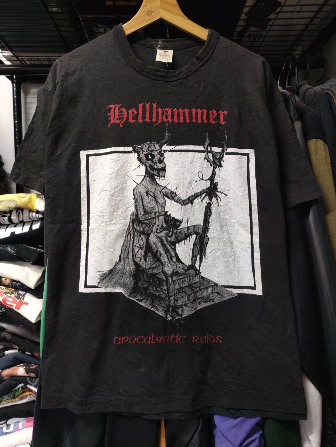 Band Tees Vtg 90's Hellhammer " Apocalyptic Raids " EP Promo T-Shirt Size US XL / EU 56 / 4 - 3 Thumbnail