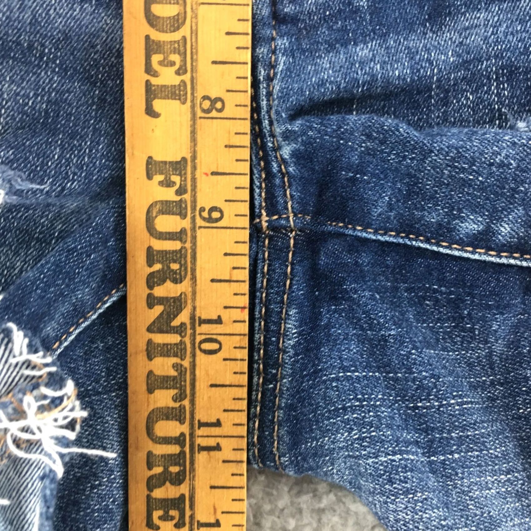 American Eagle Outfitters American Eagle Outfitters Next Level Stretch Distressed Cut Off Short Womens 2 Blue Denim Color Blue 5-Pocket Design Regular Juniors? Size 26" / US 2 / IT 38 - 5 Thumbnail