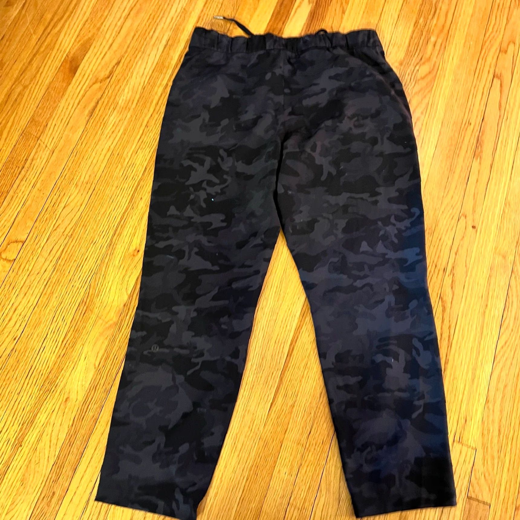Lululemon Lululemon Keep Moving 7/8 Pants Womens 10 Hi Rise Camo Black Gray Size 32" / US 10 / IT 46 - 3 Thumbnail