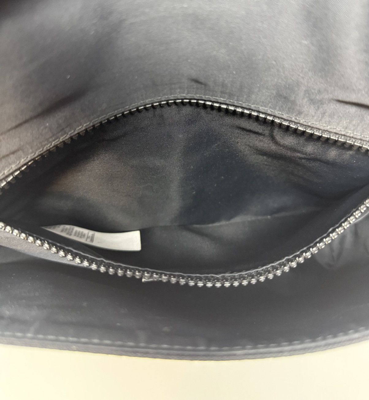 Burberry Burberry Horseferry Print Messenger Bag Black Size ONE SIZE - 7 Thumbnail