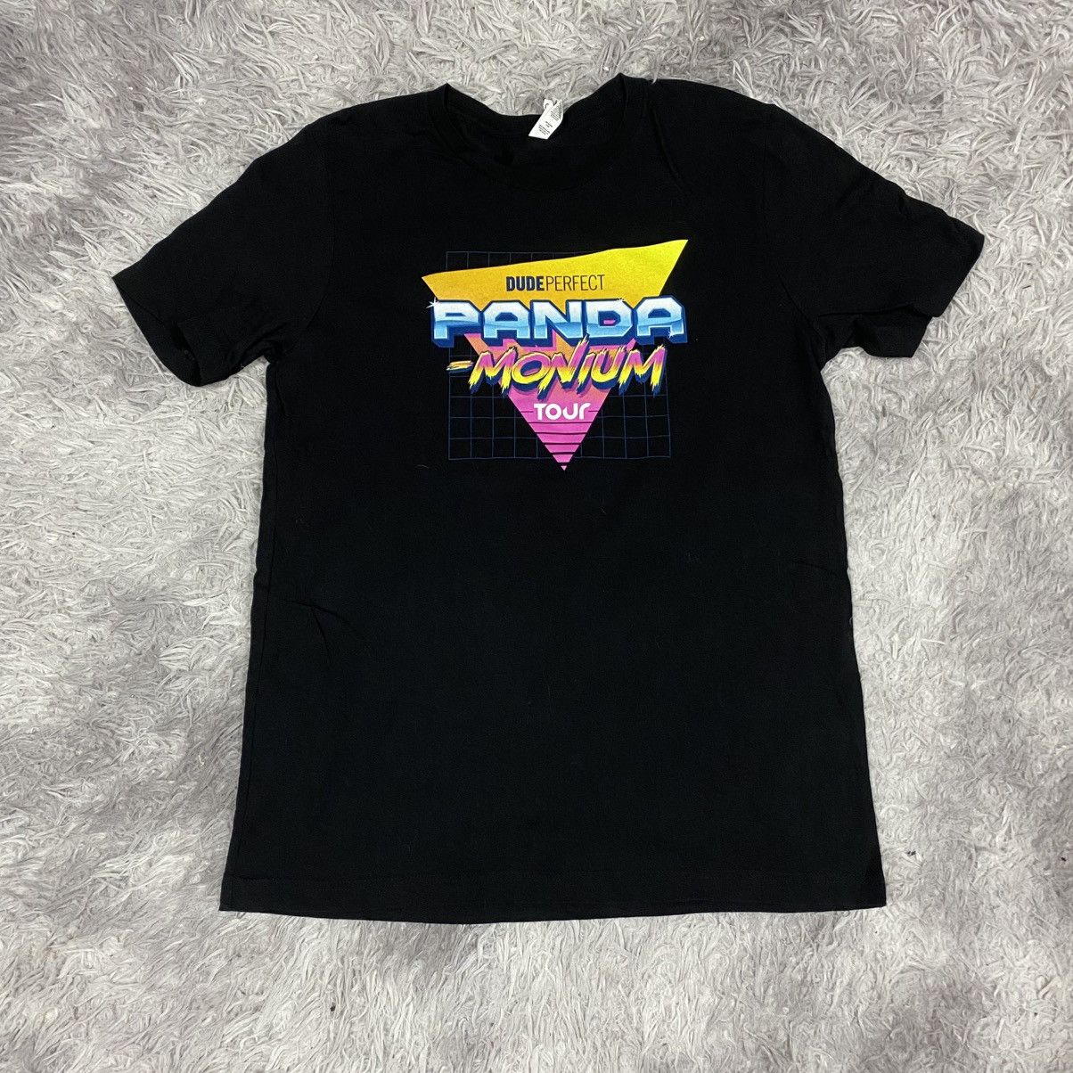 Band Tees × Canvas Dude perfect panda monium tour tv movie film band Size US L / EU 52-54 / 3 - 1 Thumbnail