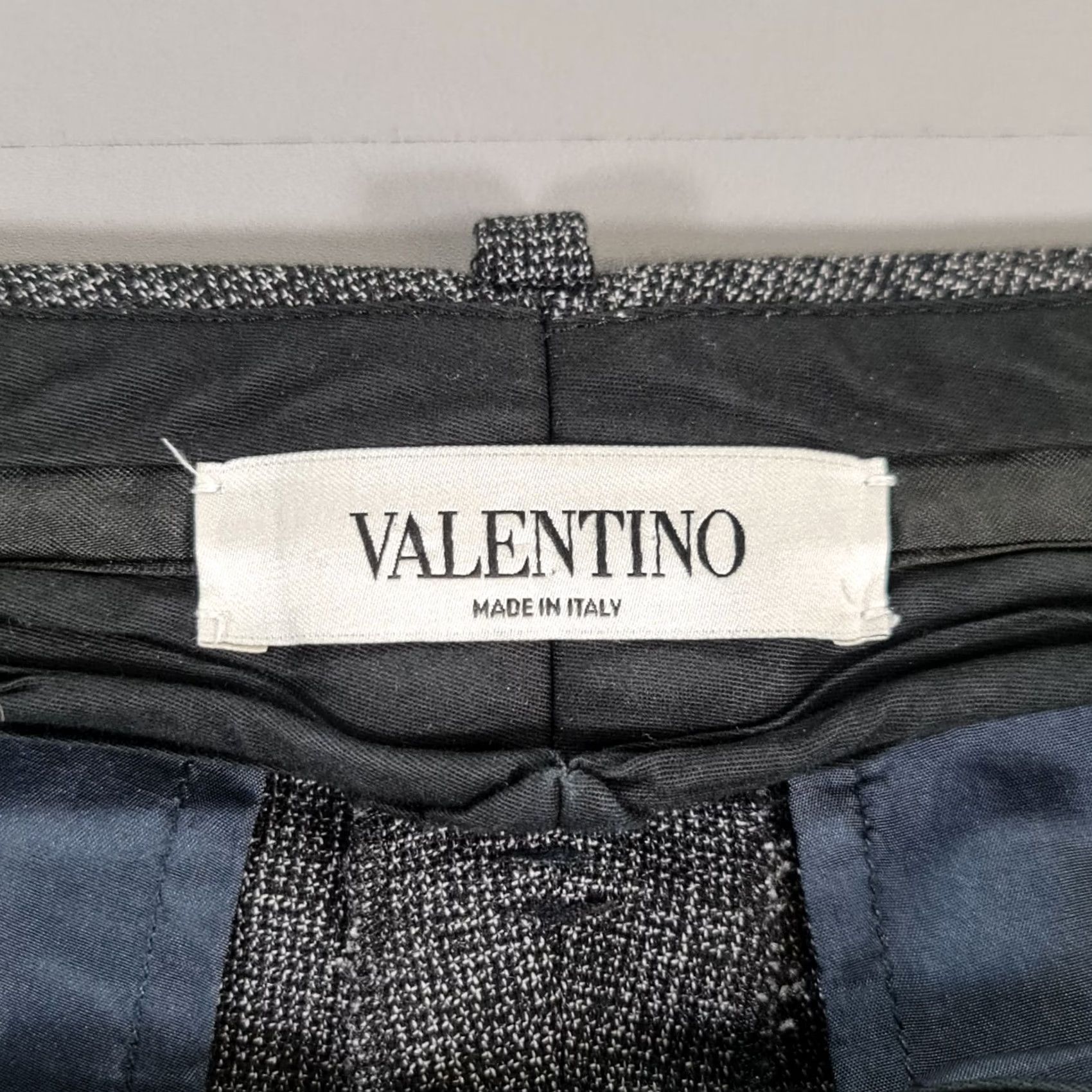 Valentino Valentino Trousers Women Grey 46 Wool Flared Wide Leg Made In Italy Front Zip Hook & Eye Pockets Regular Rise Inseam 32" Casual Formal Vintage: No Size 32" / US 10 / IT 46 - 3 Thumbnail