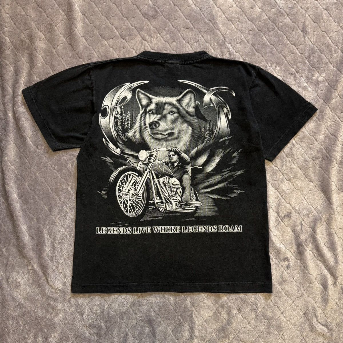 Band Tees × Vintage Vintage 2000s Biker Wolf Tee Shirt Size US M / EU 48-50 / 2 - 2 Thumbnail