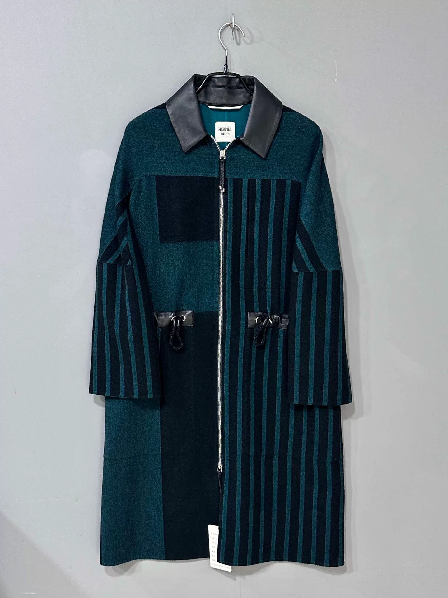 Hermes Striped Leather Trim Cashmere Coat Size US XS / EU 42 / 0 - 1 Thumbnail
