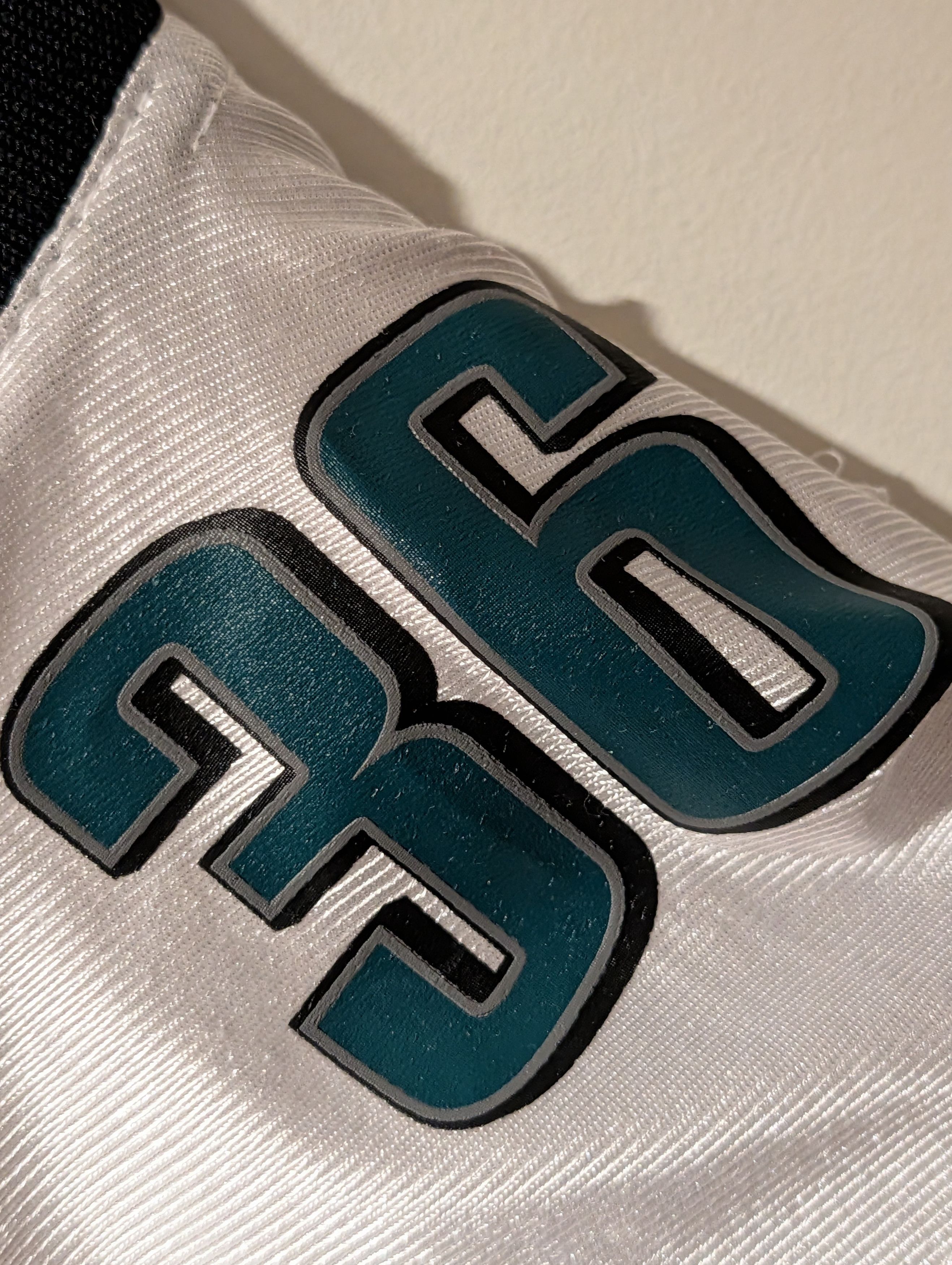 NFL Reebok Philadelphia Eagles Westbrook #36 Jersey YOUTH 14-16 Size US L / EU 52-54 / 3 - 8 Thumbnail