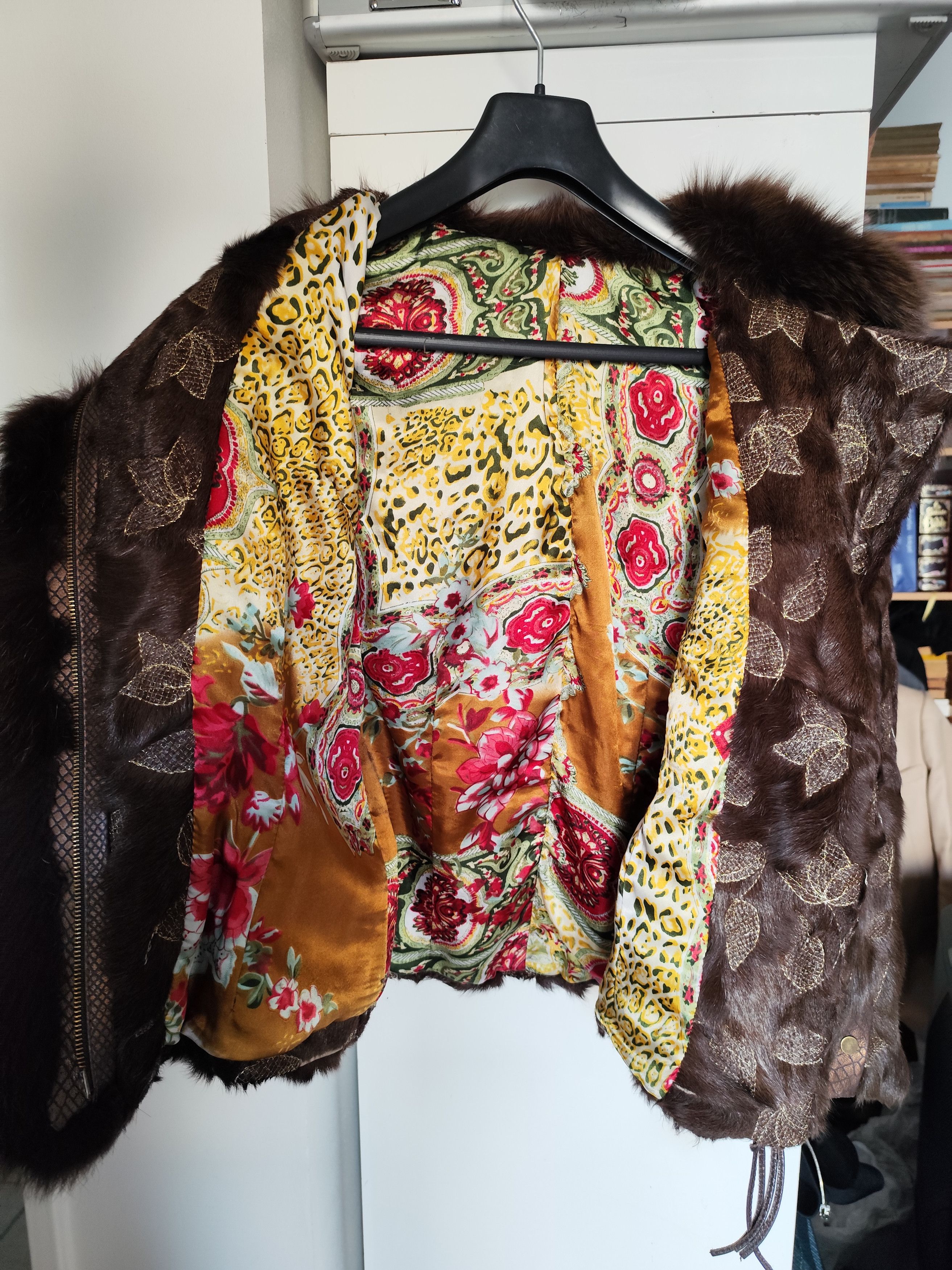 Other Beige fur jacket embroidered Size M / US 6-8 / IT 42-44 - 4 Thumbnail