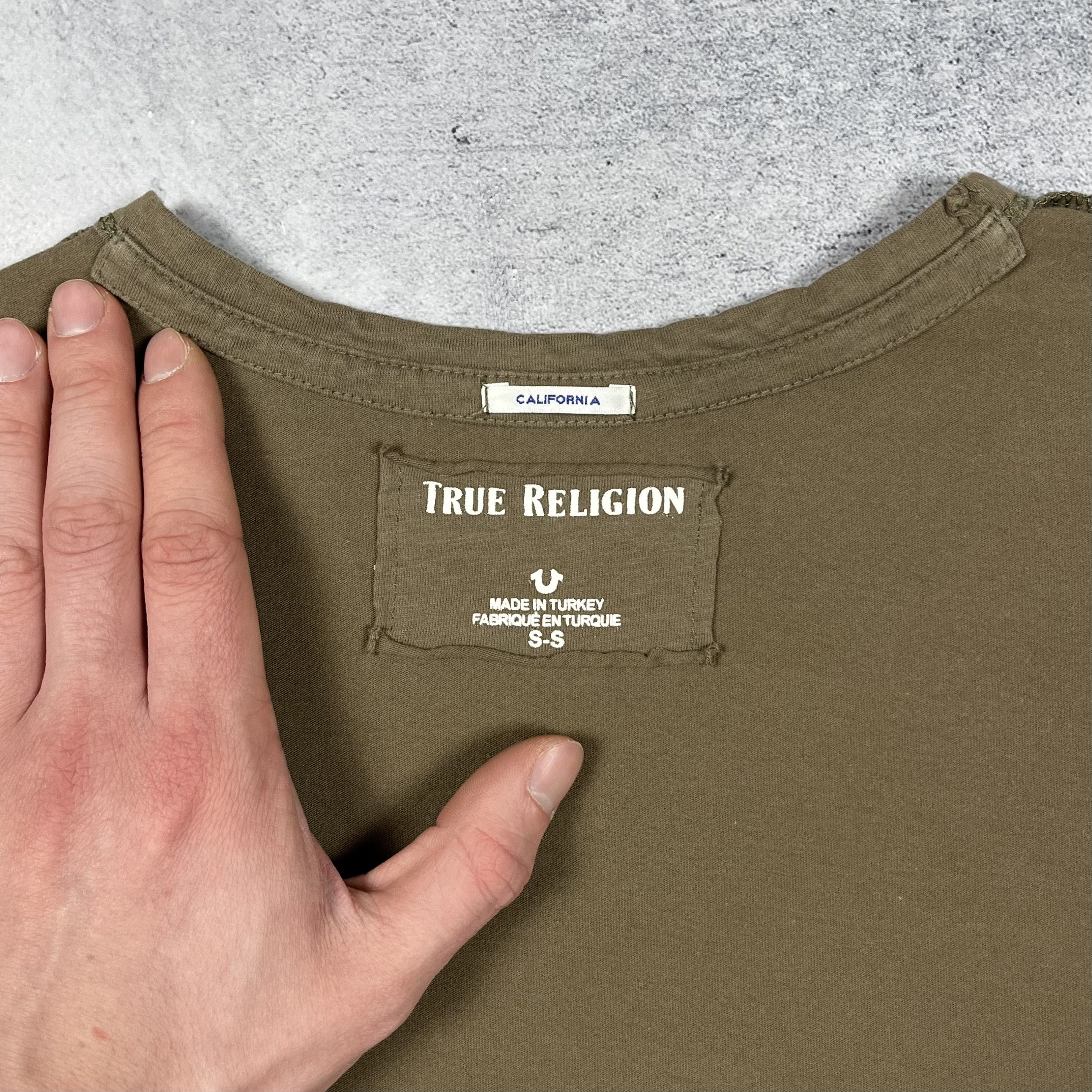 True Religion Japanese True Religion Y2K Big Logo Buddha T Shirt Size US S / EU 44-46 / 1 - 18 Thumbnail