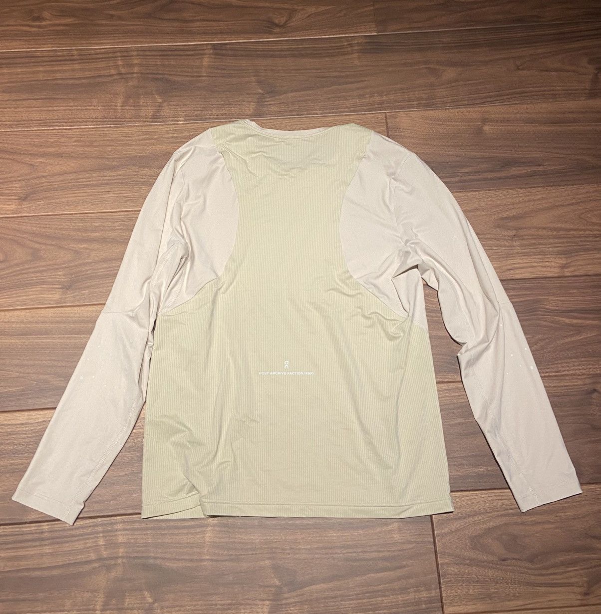 On × POST ARCHIVE FACTION (PAF) Post Archive Faction x On Running LS Running Top Size US M / EU 48-50 / 2 - 6 Thumbnail