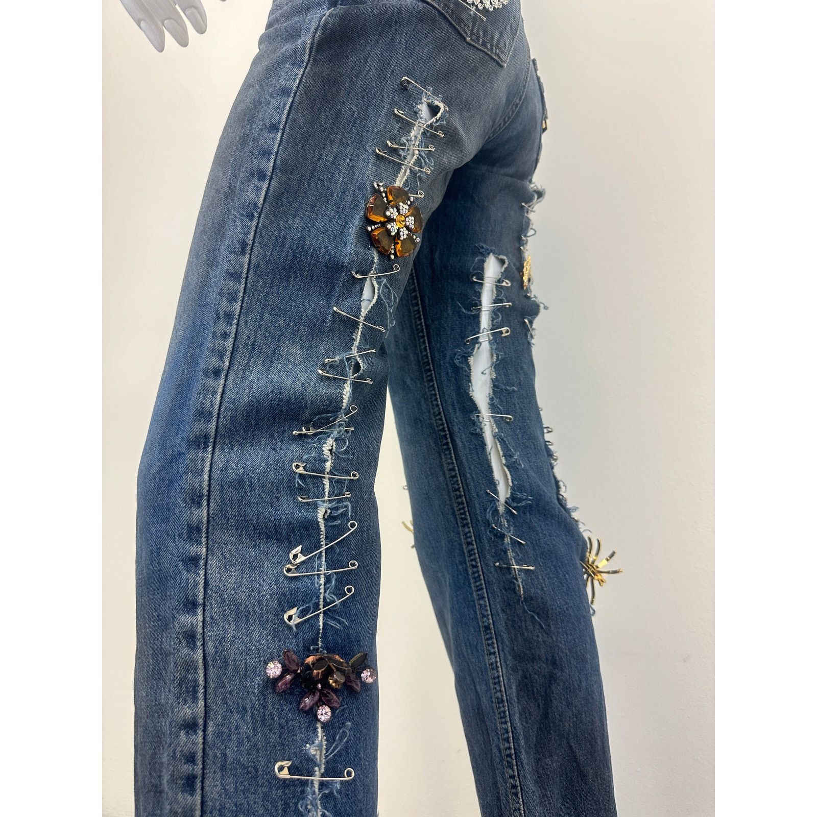 Dolce & Gabbana S/S 2001 Dolce & Gabbana safety pin punk jeans with broches Size 27" / US 4 / IT 40 - 11 Thumbnail