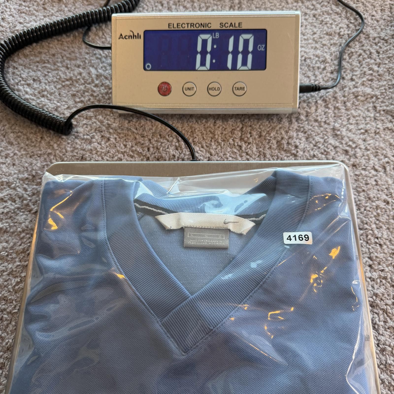Nike Nike Y2K Blue Athletic Shirt Men Large Mini Swoosh Tee Size US L / EU 52-54 / 3 - 8 Thumbnail