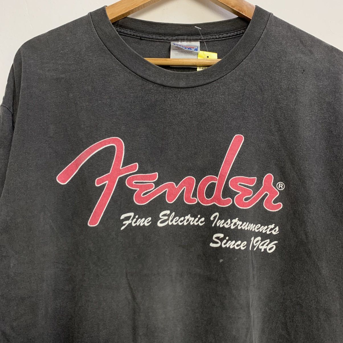 Vintage Vintage Fender faded tee Size US L / EU 52-54 / 3 - 3 Thumbnail