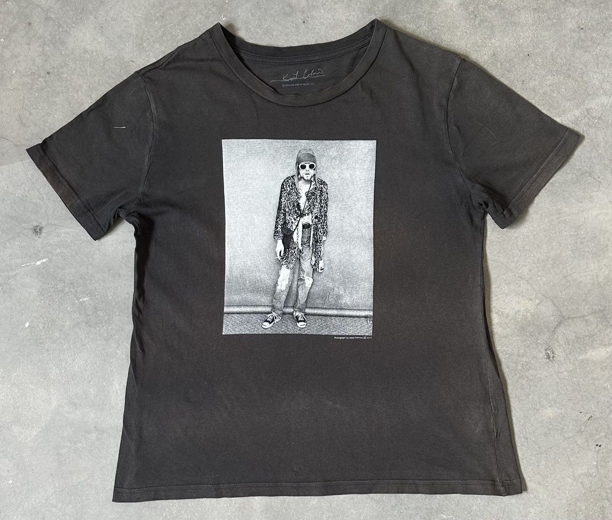 Band Tees KURT COBAIN GU PHOTO TEE Size US M / EU 48-50 / 2 - 1 Thumbnail