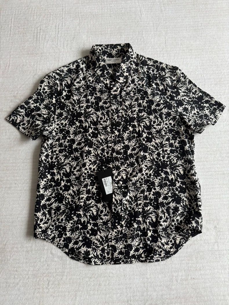 Saint Laurent Paris Saint Laurent Paris size 37 The most beautiful flowers shir Size US M / EU 48-50 / 2 - 2 Thumbnail