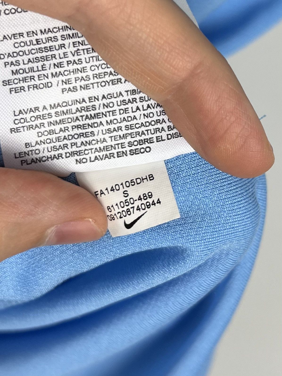 Nike Nike Manchester City 2014/2015 Soccer Jersey Size US S / EU 44-46 / 1 - 4 Thumbnail