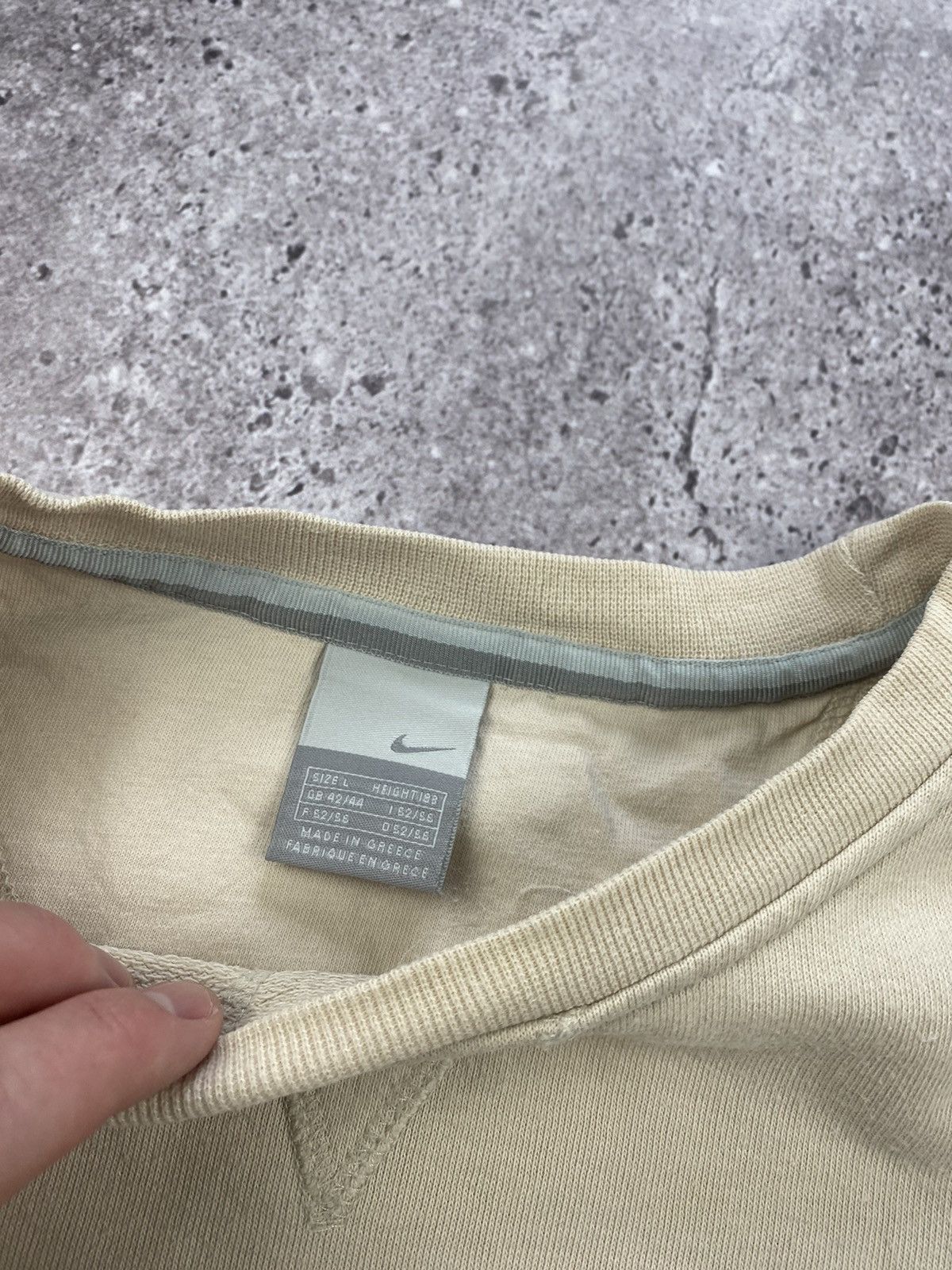 Nike × Vintage VINTAGE Y2K NIKE SWEATSHIRT CREWNECK MINI SWOOSH Size US L / EU 52-54 / 3 - 4 Thumbnail