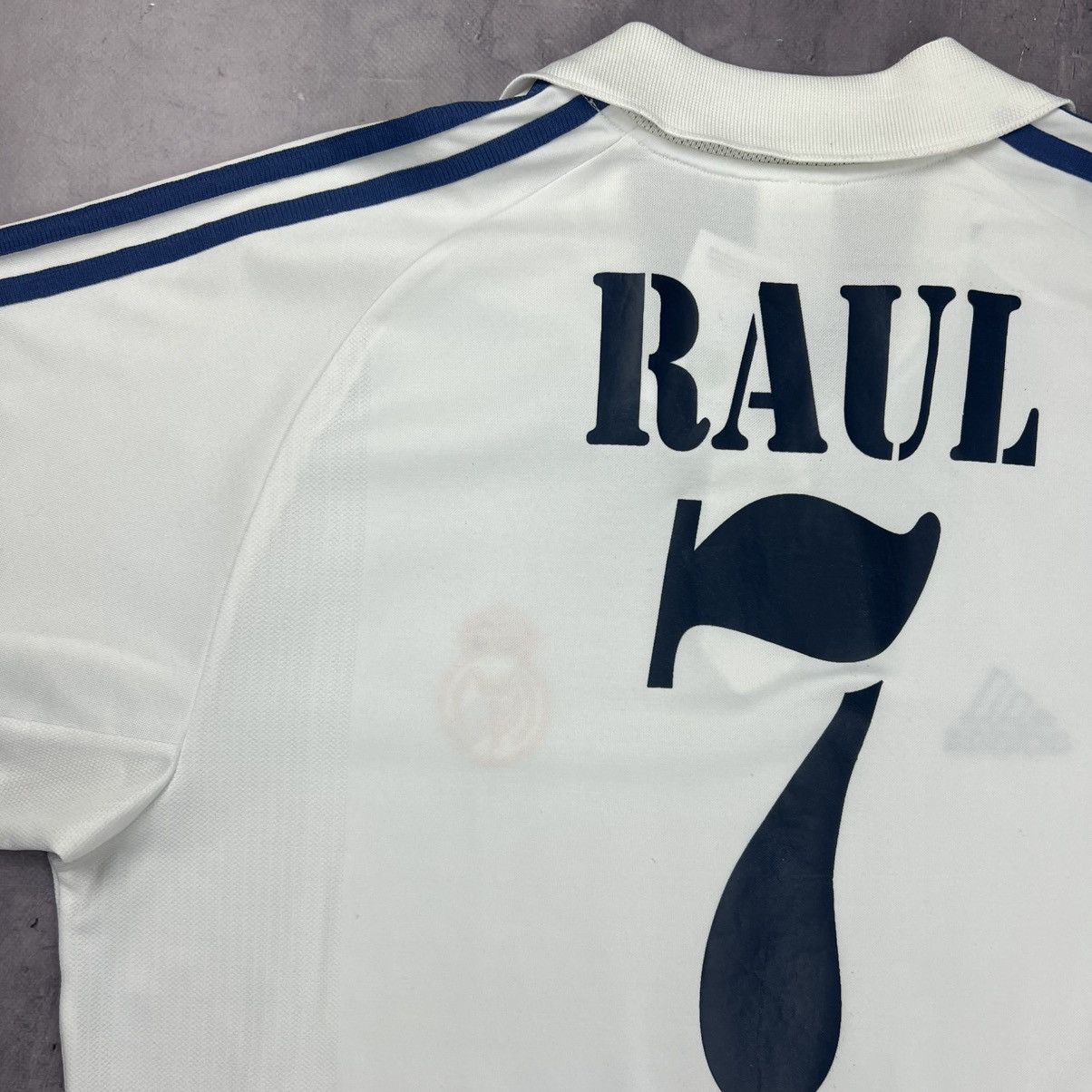 Adidas Rare! Raul 7 Real Madrid Adidas Soccer Jersey Shirt 00s Size US M / EU 48-50 / 2 - 4 Thumbnail