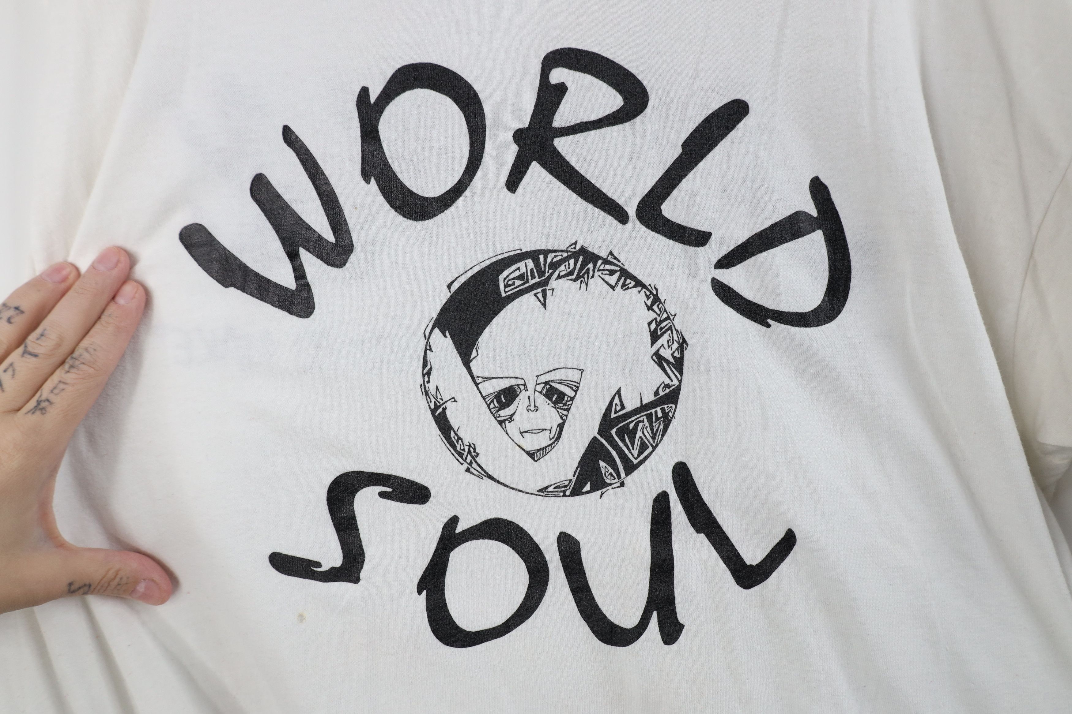Vintage Vintage 90s Streetwear World Soul Funk Music T-Shirt White Size US L / EU 52-54 / 3 - 4 Thumbnail
