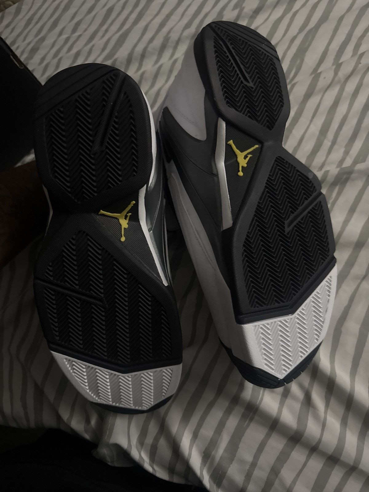 Jordan Brand Jumpman swift white black Size US 12 / EU 45 - 3 Thumbnail