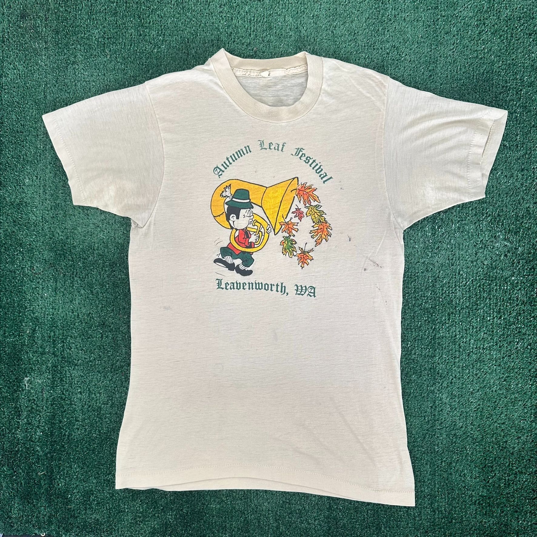 Vintage Vintage 80s Autumn Festival T-Shirt Single Stitch Tee Size US M / EU 48-50 / 2 - 1 Thumbnail