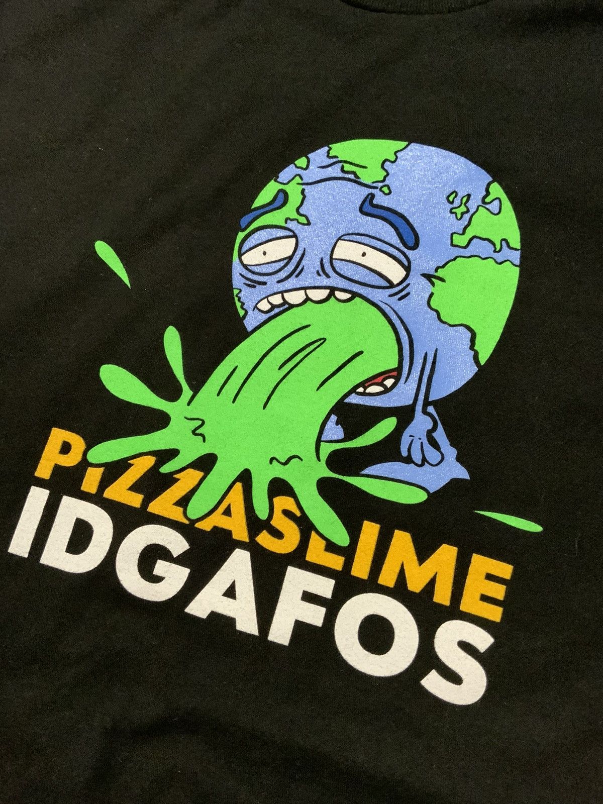 Pizza Slime Pizza Slime X IDGAFOS Dillon Earth World Puke T-shirt Size US L / EU 52-54 / 3 - 6 Thumbnail