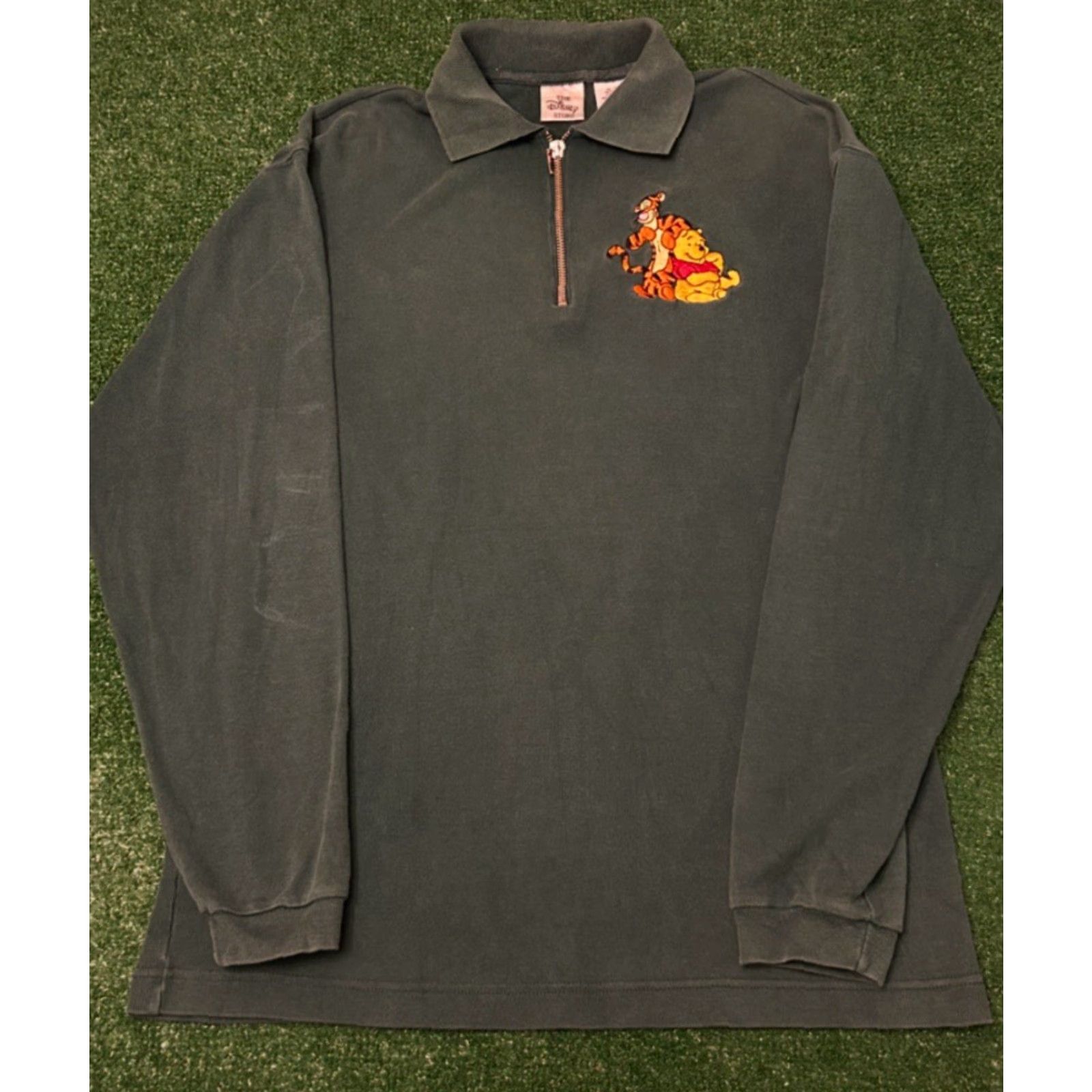 Disney VINTAGE Disney Winnie The Pooh Cartoon Embroidered 1/4 Zip Collared Shirt S Green Mens 90s USA Size US S / EU 44-46 / 1 - 4 Thumbnail