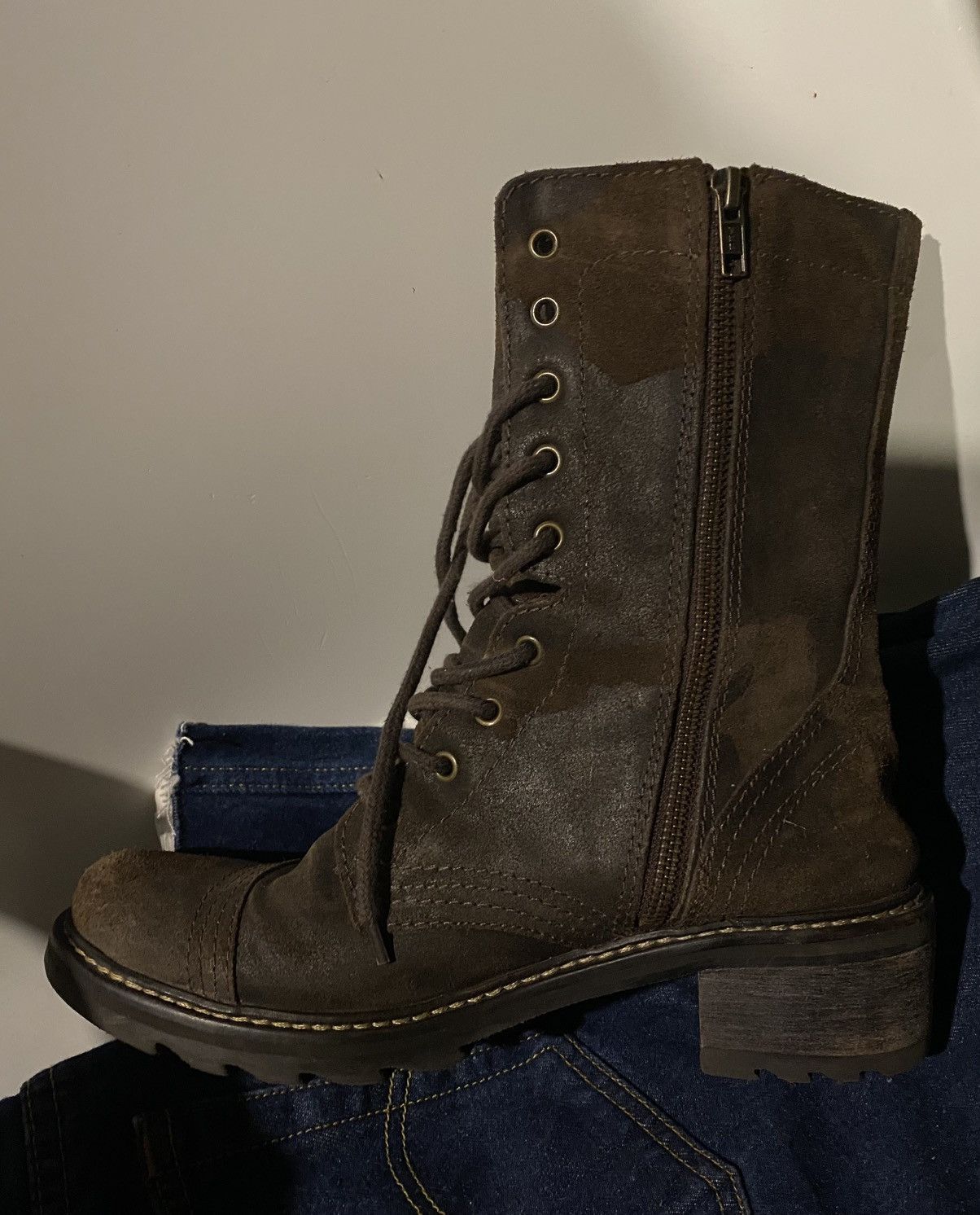 Donald Pliner Gorgeous Vintage Chocolate Brown Suede Boots 10M Size US 10 / IT 40 - 2 Thumbnail