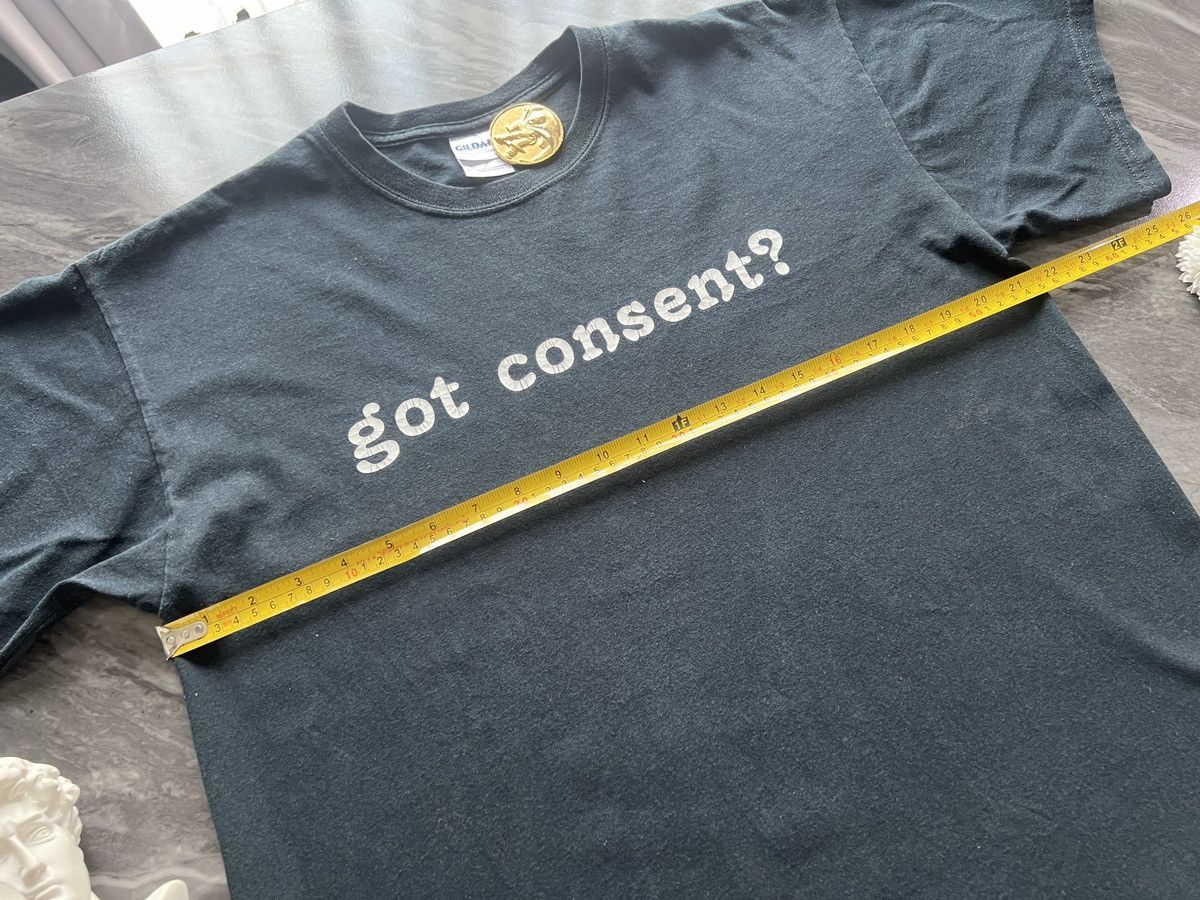 Other × Vintage Got Consent ? : It Does Every Body Good Size US L / EU 52-54 / 3 - 11 Thumbnail