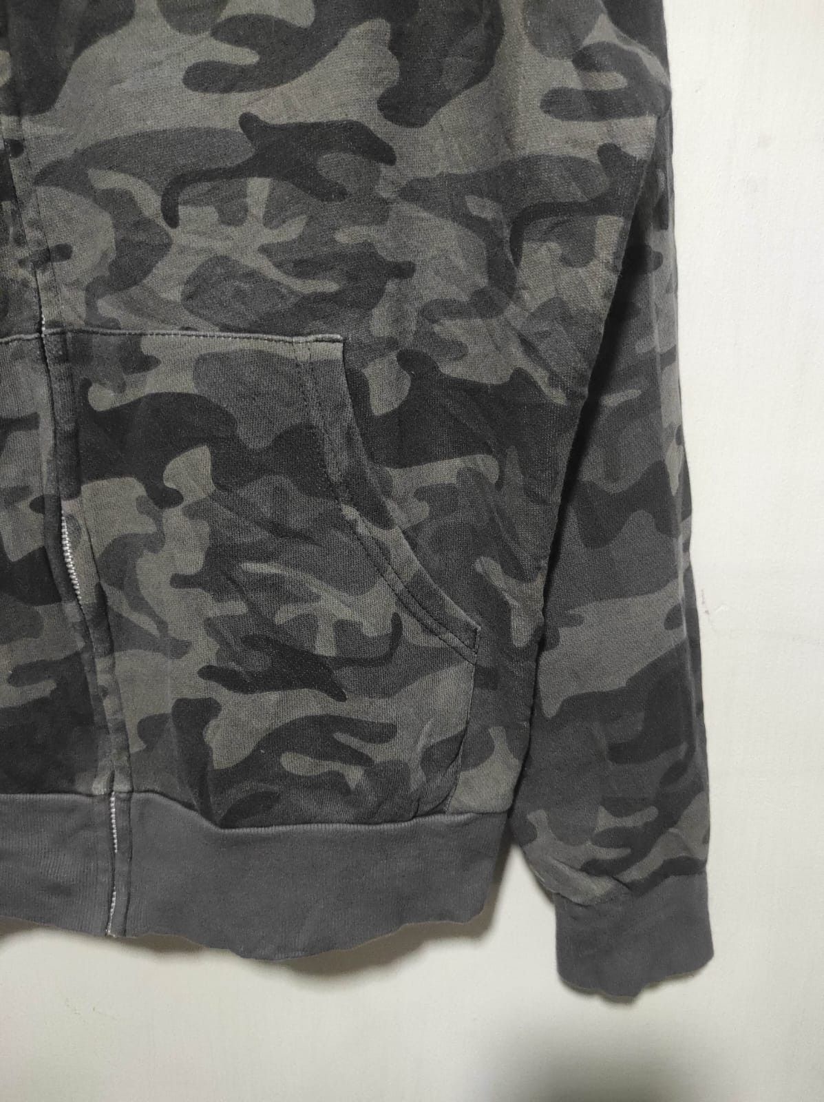 Japanese Brand Back Number Camo zip fur hoodie ifsix LGB style Size US XL / EU 56 / 4 - 5 Thumbnail