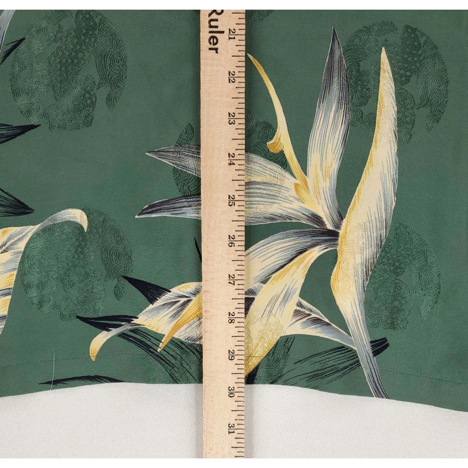 Tori Richard Tori Richard Shirt Hawaiian 100% Silk Palm Fronds Green Mens Medium Green Mens Short Sleeve Size US M / EU 48-50 / 2 - 6 Thumbnail