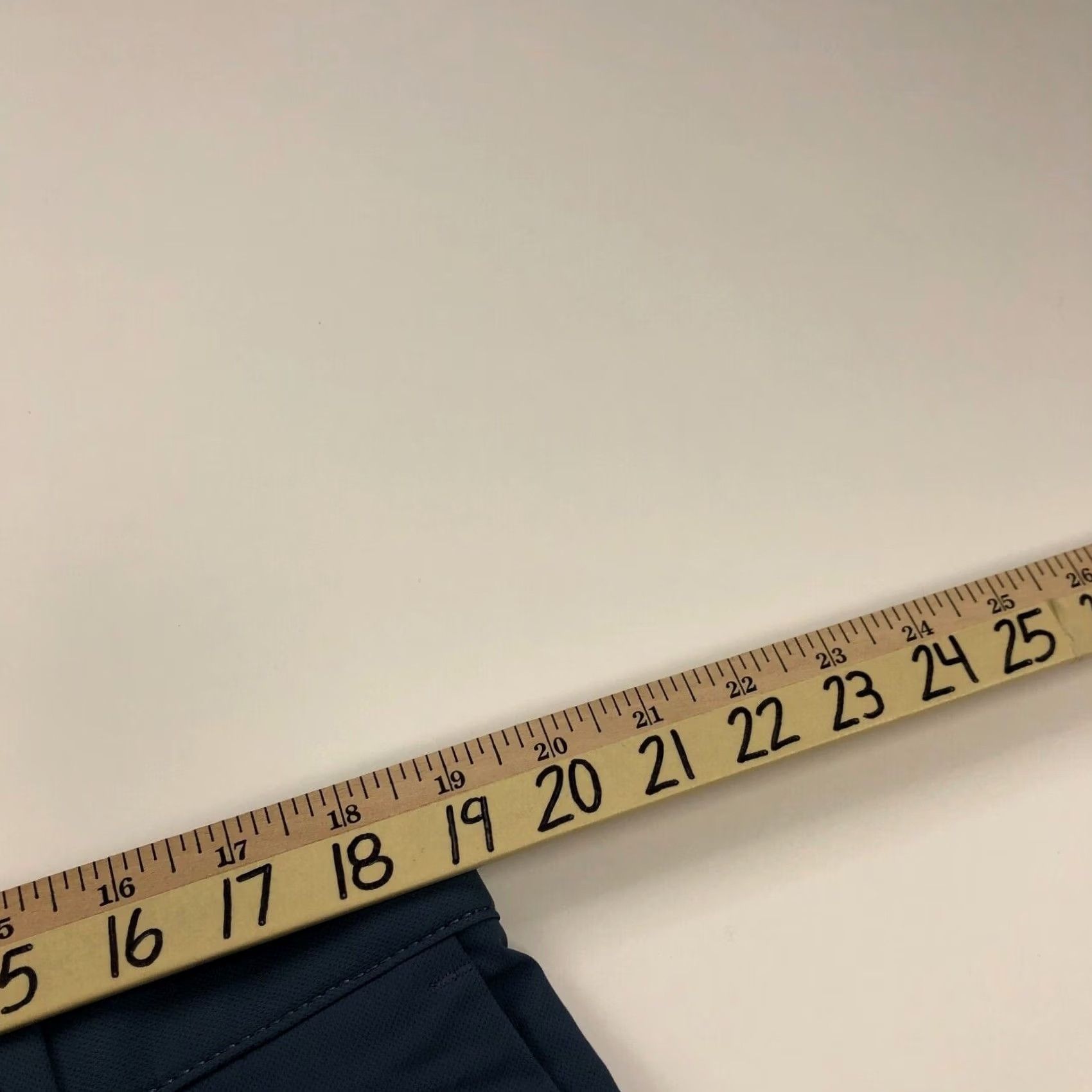 Banana Republic Banana Republic Chino Pants 38x34 Flat Front Tech Stretch Button Belt Loops Blue Regular Men’s Pants 38 W 34 L Modern American Size US 38 / EU 54 - 7 Thumbnail