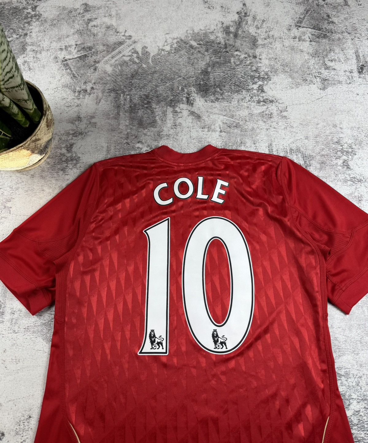 Adidas #10 Joe Cole LFC Liverpool 2010 2012 Men’s Medium Size Soccer Football T Shirt Jersey Size US M / EU 48-50 / 2 - 18 Thumbnail