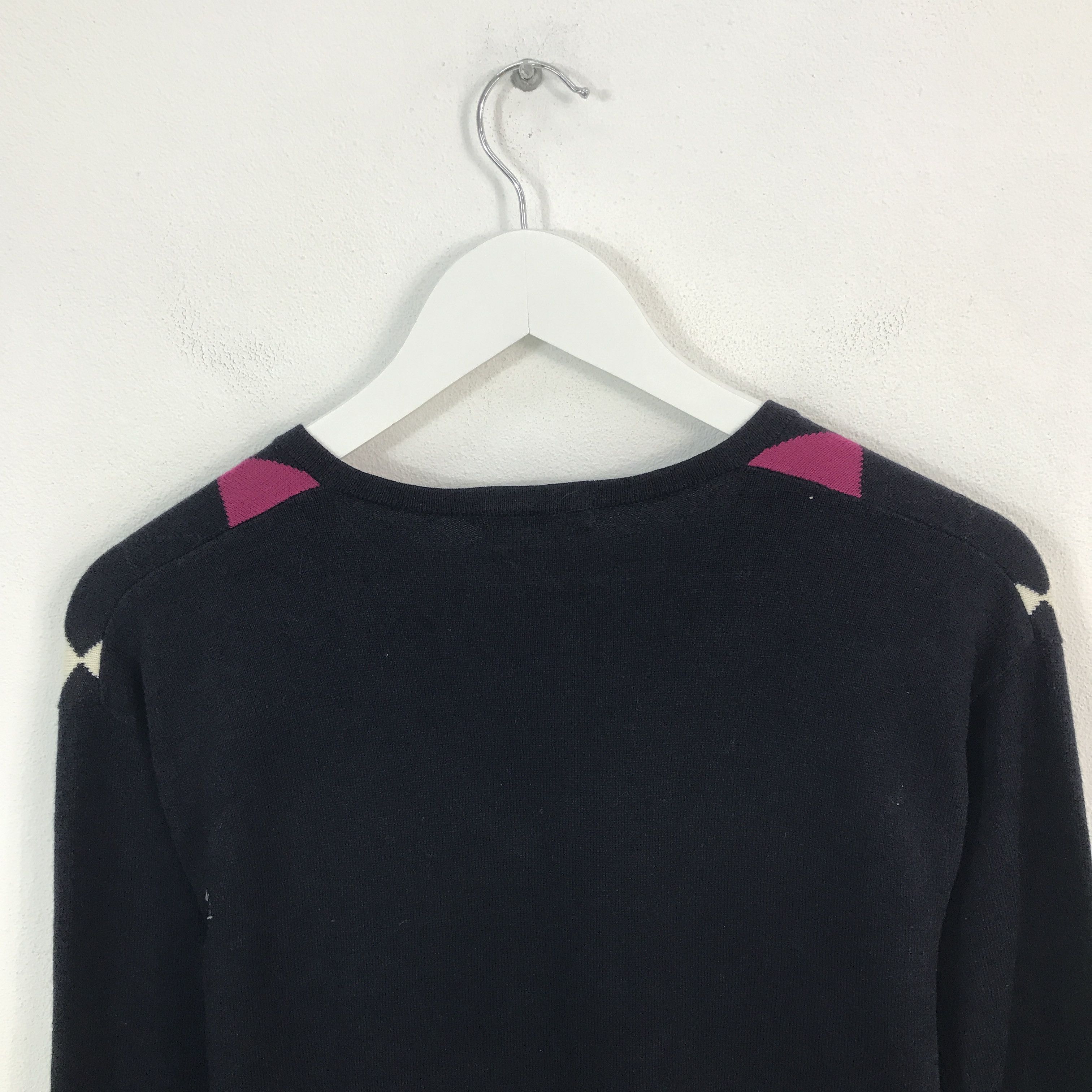Black Label × Burberry × Vintage burberry black label v coller knitwear Size US M / EU 48-50 / 2 - 4 Thumbnail