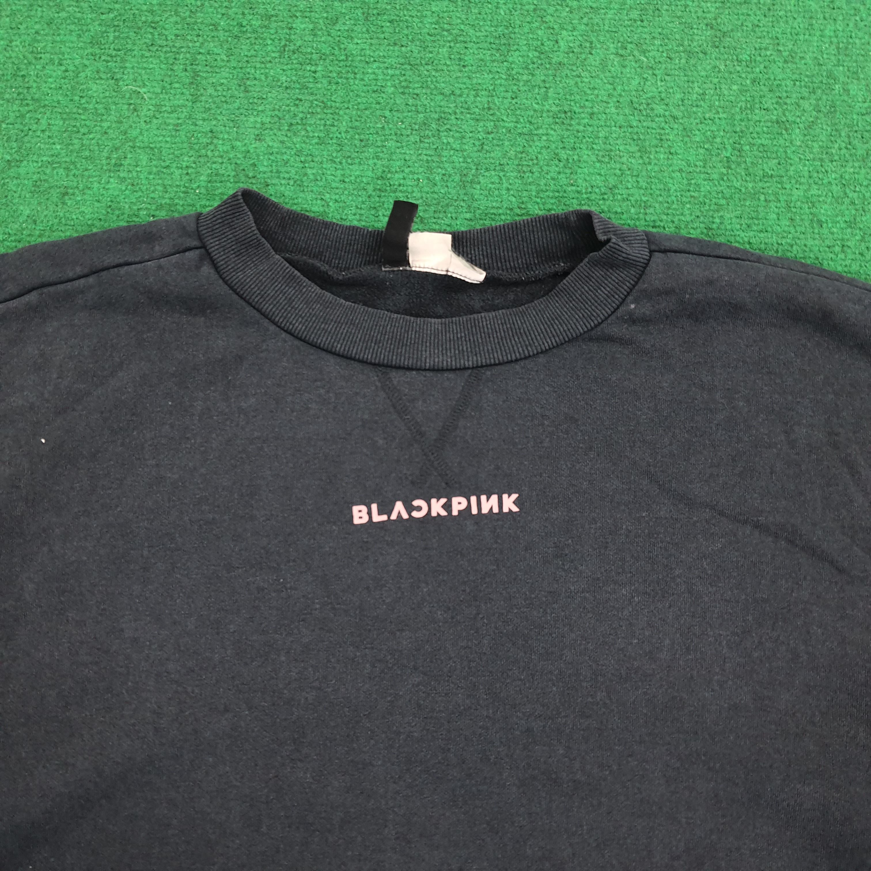 Band Tees × Japanese Brand Vintage Black Pink Kpop Girl Group Crop Top Swetashirt Size L / US 10 / IT 46 - 2 Thumbnail