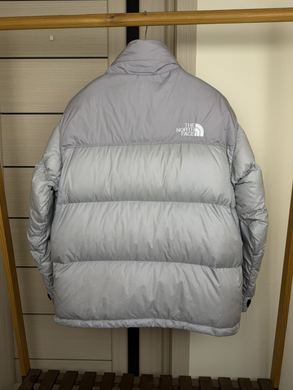The North Face The North Face 1996 Retro Nuptse 700 Jacket Silver Grey Size US L / EU 52-54 / 3 - 6 Thumbnail