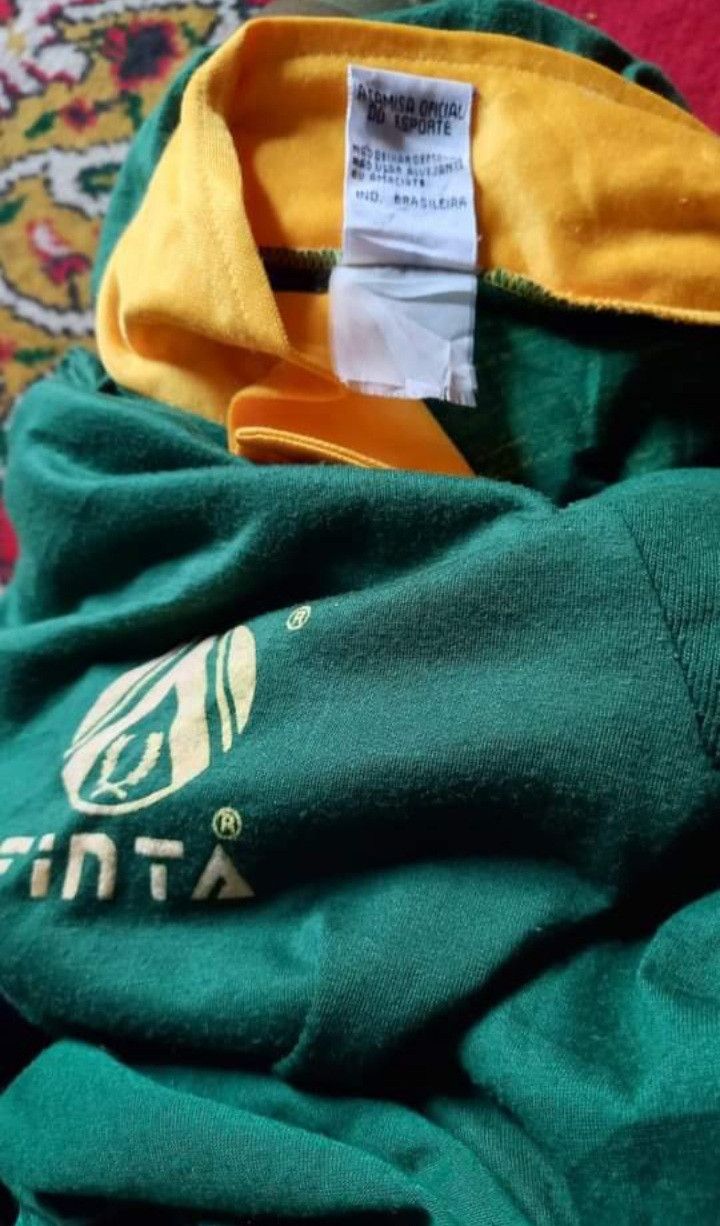 Vintage Vintage 80s brazillian soccer jersey Size US L / EU 52-54 / 3 - 4 Thumbnail