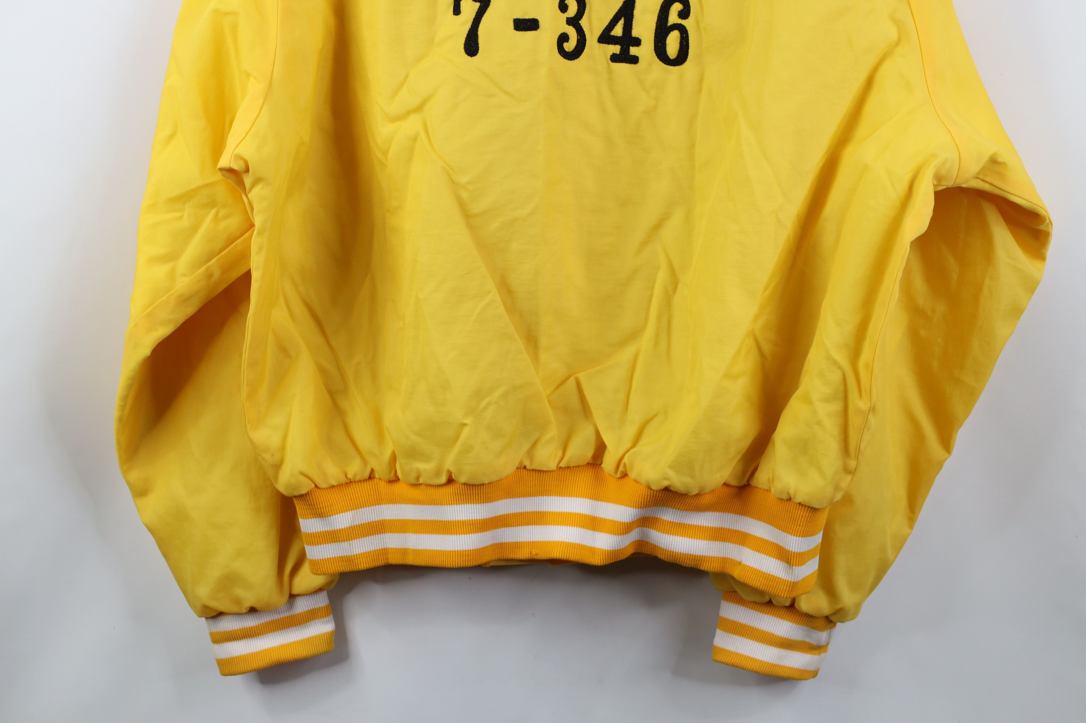 Vintage Vintage 70s Oil Chemical Atomic International Bomber Jacket Size US XL / EU 56 / 4 - 16 Thumbnail