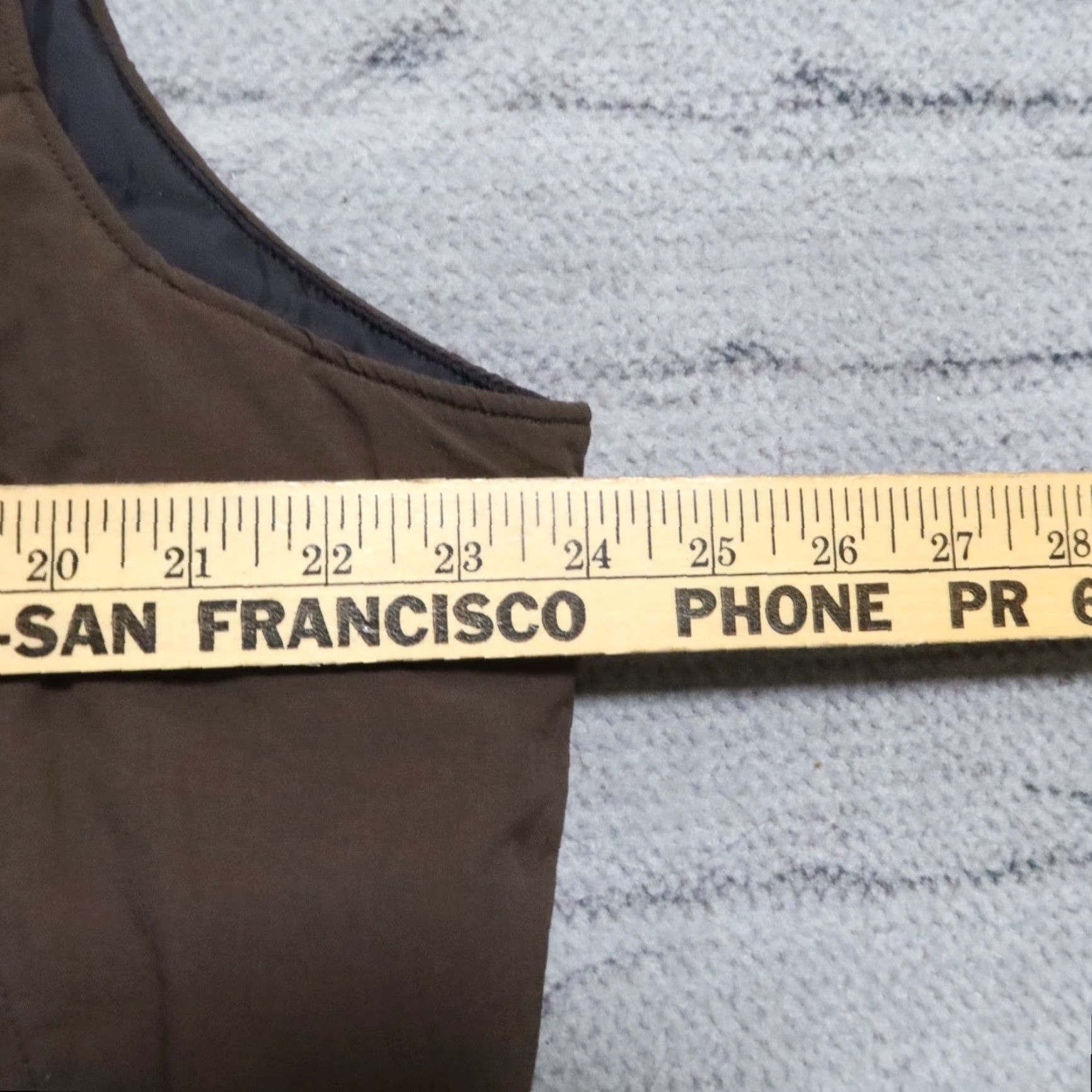 Vintage VINTAGE Muni San Francisco Patch Quilted Puffer Vest L Brown Mens Vest Size US L / EU 52-54 / 3 - 7 Thumbnail
