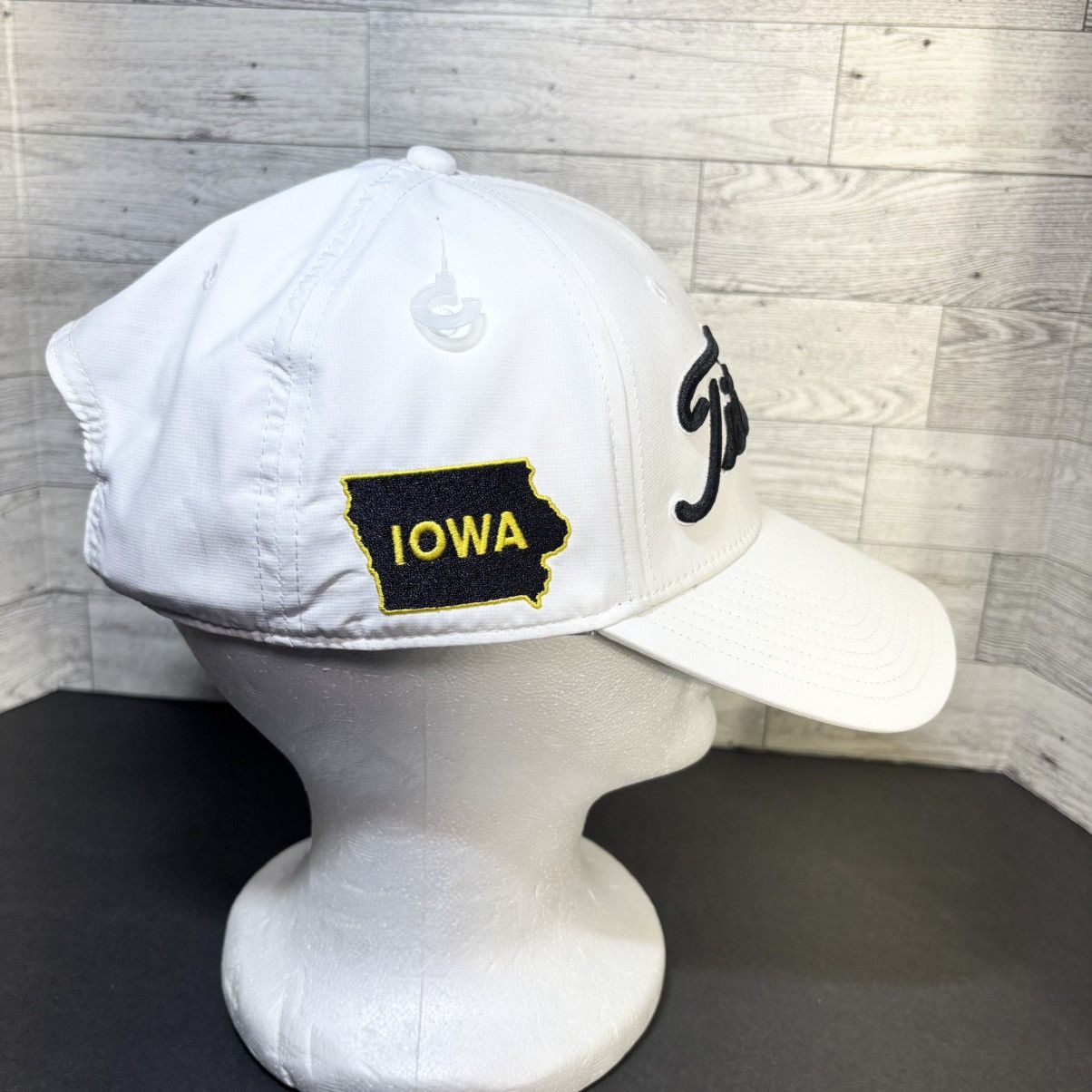 Titleist Titleist Mens Tour Performance Hat Adjustable IOWA PATCH Size ONE SIZE - 5 Thumbnail