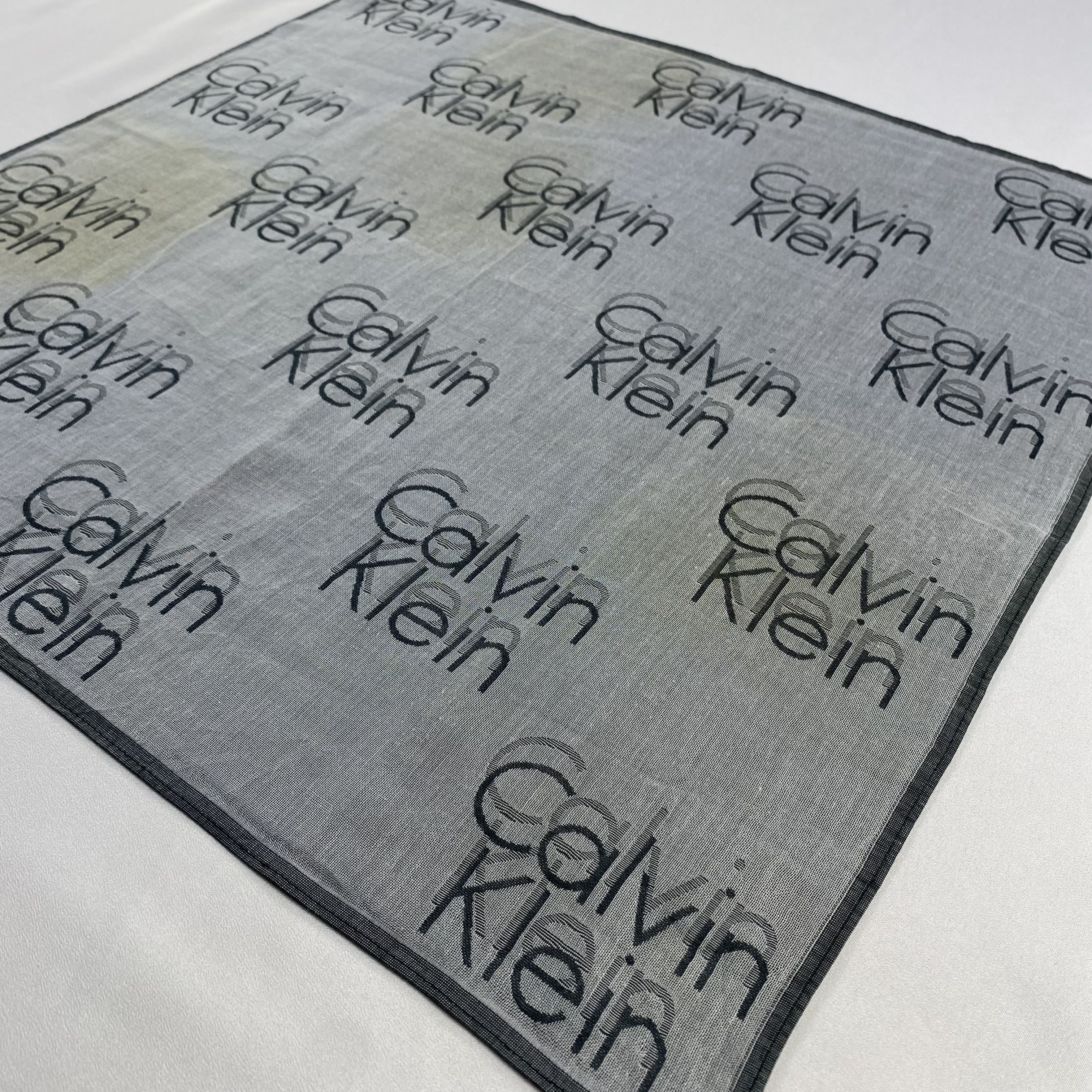 Calvin Klein × Vintage Calvin Klein Bandana/ Handkerchief / Neckerchief-P1775 Size ONE SIZE - 2 Thumbnail