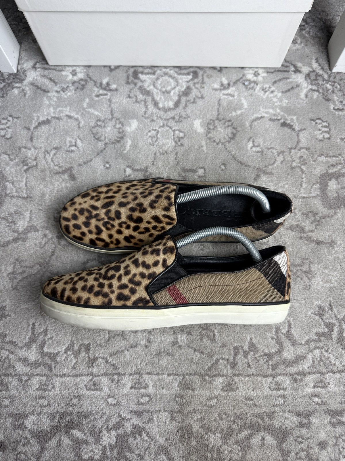 Burberry Burberry London nova check leopard print slip on sneakers US9 Size US 9 / IT 39 - 1 Thumbnail